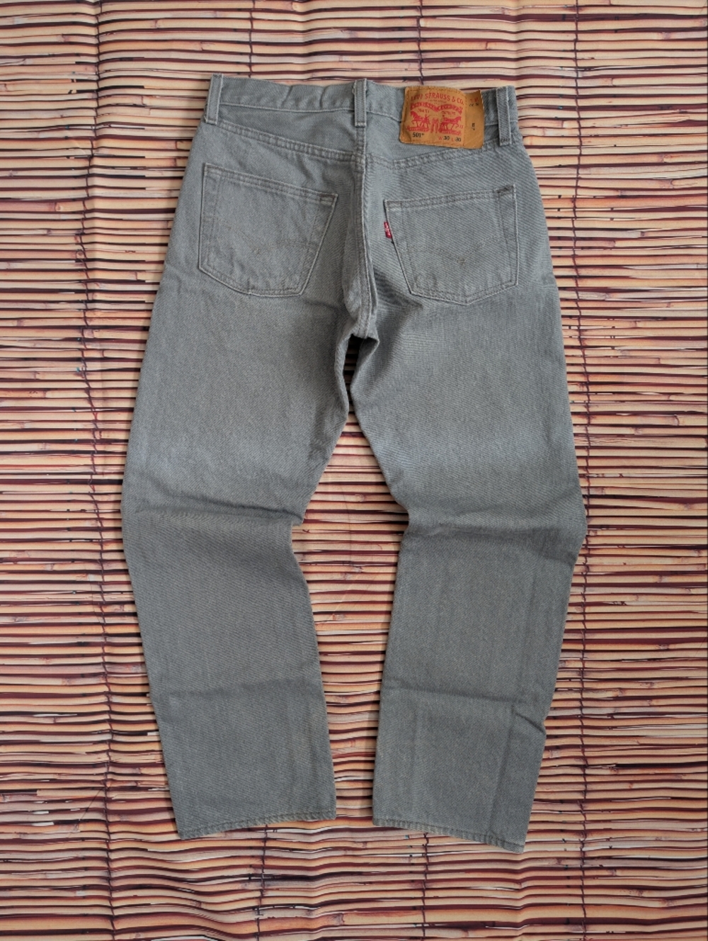 Levi Strauss & Co 501 Straight Fit Gray Loose Denim Jeans Pants Men's 30 x 30 - Picture 6 of 8